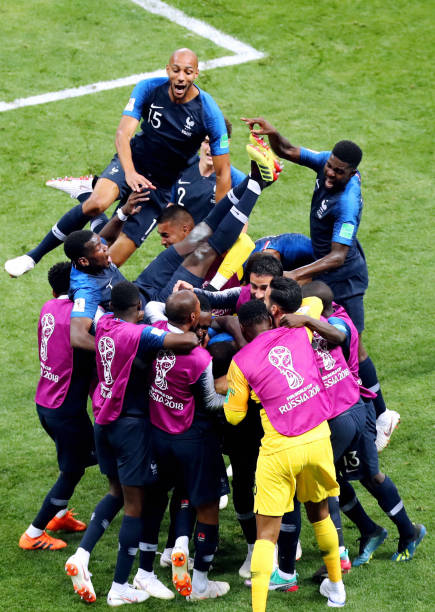 事赋予他继 事赋予他继