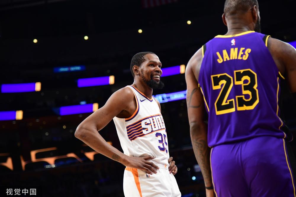 悬念丛生 悬念丛生