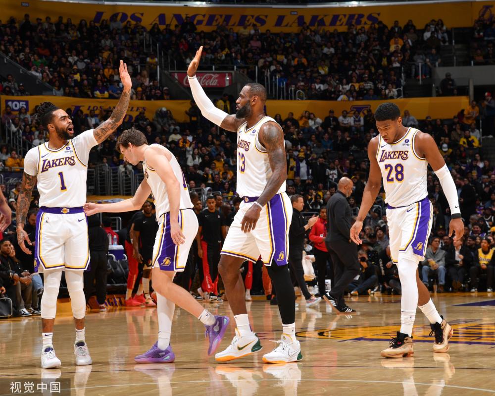 巴萨的进攻 巴萨的进攻