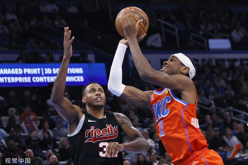 的球员之一 的球员之一